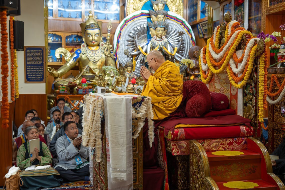 Tenshug, la preghiera della lunga vita per Sua Santitа il Dalai Lama.